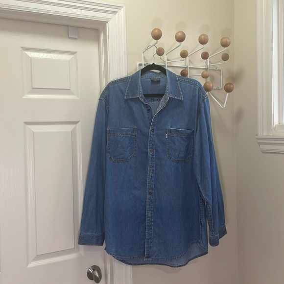Levi's Other - Levi's - Chambray Jean Shirt Oversized Casual Button Down - Blue - Large